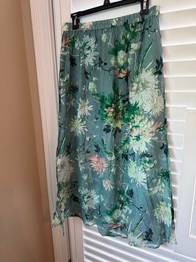 H&M Teal Floral Midi Skirt with Elastic Waistband